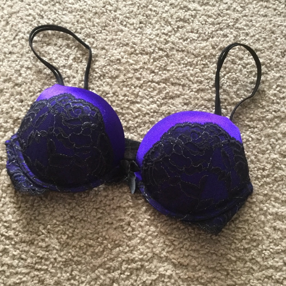 Bomb shell bra